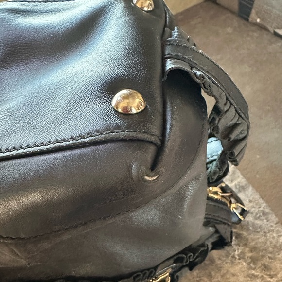 Authentic vintage Gucci Boston Sabrina Ruffle Handbag - Picture 8 of 16